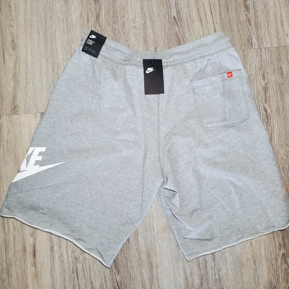 Nike Sportswear Alumni Men's French Terry Shorts XL - Picture 6 of 6